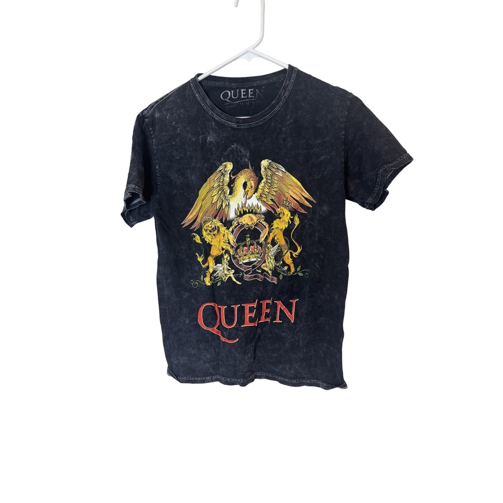 Queen Shirt Mens Small Black Graphic Band Tee Rock Music Crest Logo Tour